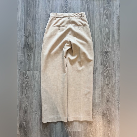 The Effortless Pant™ - (Re)ssential - Picture 6 of 10